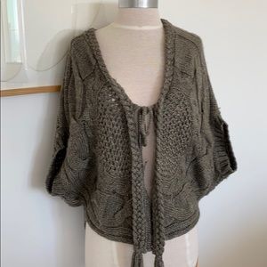 Super cute boho sweater Sz M/L